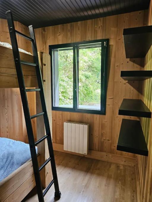 Chalet En Foret Avec Etang. Saint-Etienne-les-Remiremont Εξωτερικό φωτογραφία