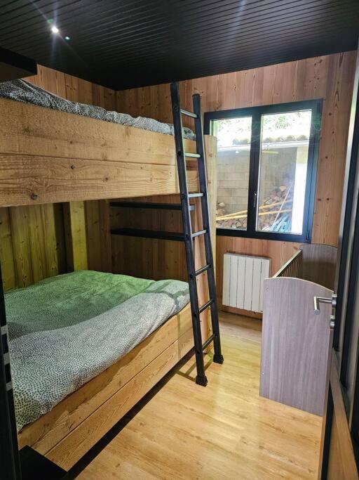 Chalet En Foret Avec Etang. Saint-Etienne-les-Remiremont Εξωτερικό φωτογραφία